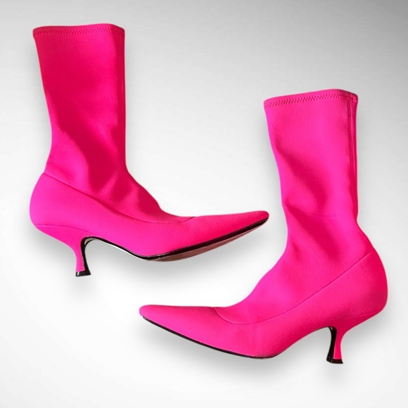 KHAITE Taylor Hot Pink Stretch Pump Kitten Heel Booties‎ Size 37 | EUC - Picture 1 of 12